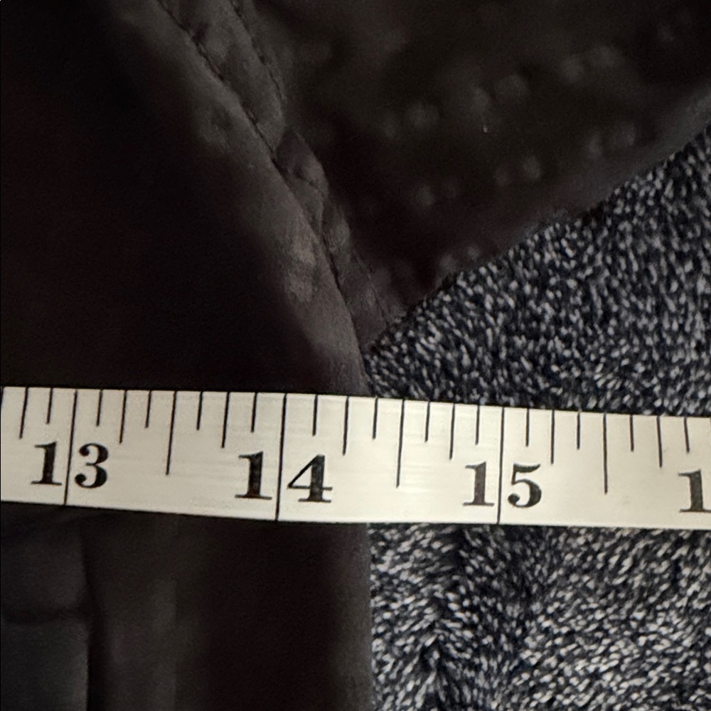 NWOT NEW Lululemon Water-Repellent Fleece Hiking Jacket Black - Picture 9 of 12